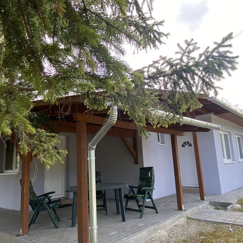 Eszter Apartman Balatonmáriafürdő 