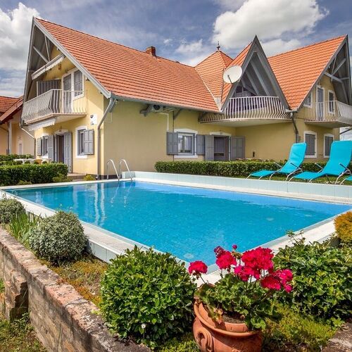 Familia 1 Apartman Balatonmáriafürdő 1 Familia 1 Apartman Balatonmáriafürdő