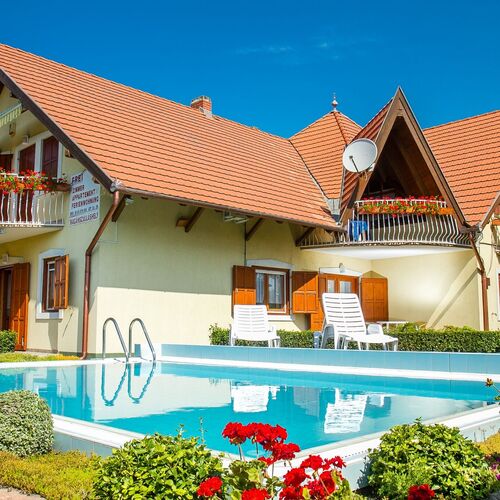 Familia 4 Apartman Balatonmáriafürdő 