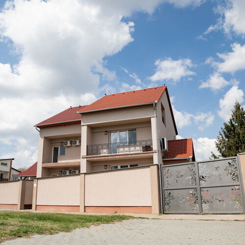 Silver Dawn Apartments Szeged 