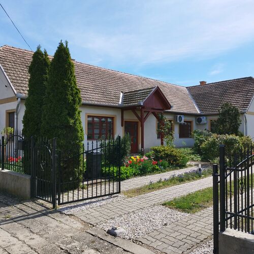 Fehér Tulipán Vendégház Poroszló 3 Fehér Tulipán Vendégház Poroszló