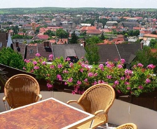 Ferienhaus Apartmanház Zalánki Eger 