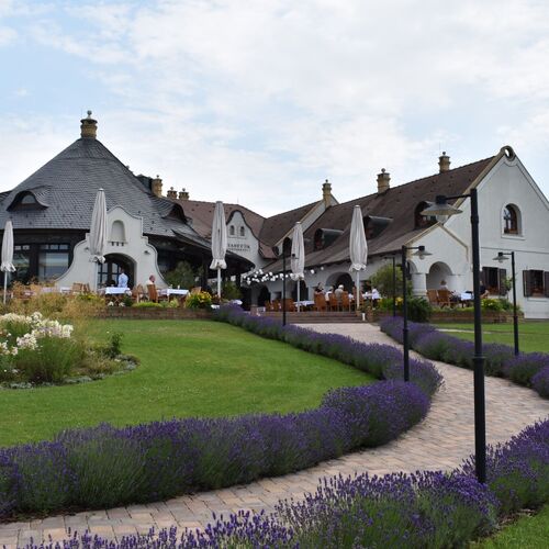 Négy Évszak Vendégház Nyúl 