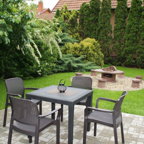 Szomszéd Ház Keszthely 