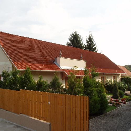 Véndiófa szálláshely Osli 