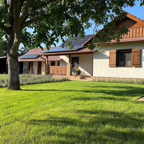 Franciska Vendégház Abádszalók 