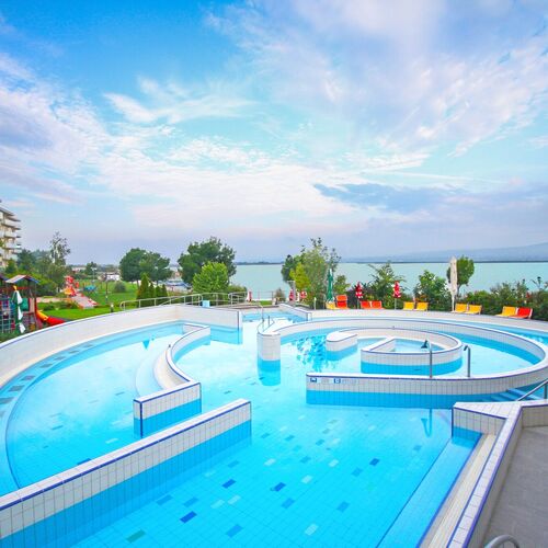 Freesia Wellness Apartman Velence 