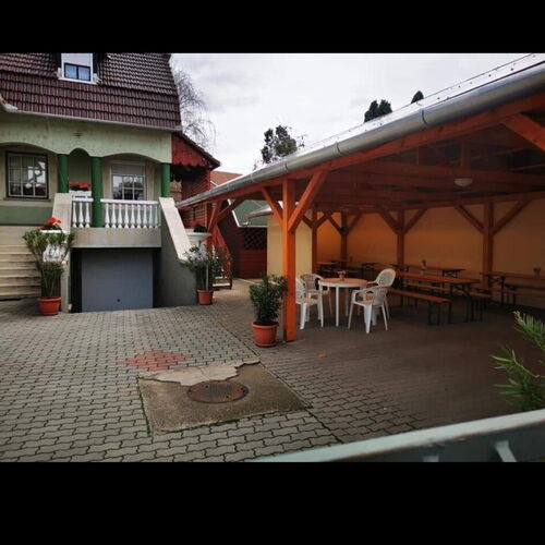 Frikandó Fogadó Jászapáti 