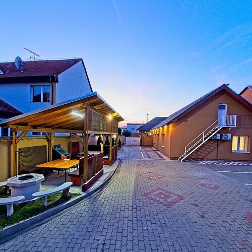 GR Vadász Panzió Komádi 