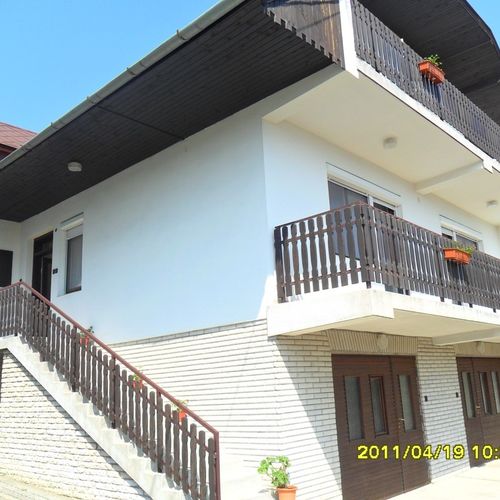 Szilvia Panzió Tolna 