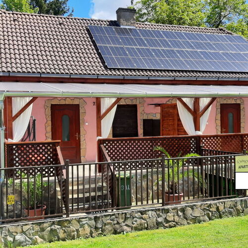 Gyöngy Apartmanház II Igal 