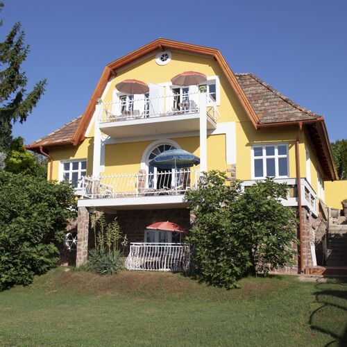 Gyöngyöm Apartman Balatonalmádi 1 Gyöngyöm Apartman Balatonalmádi