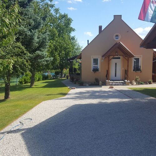 Garden Villa Zsóry**** Mezőkövesd 