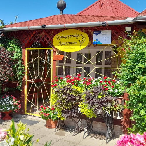 Gyöngyvirág Apartman Romhány 3 Gyöngyvirág Apartman Romhány