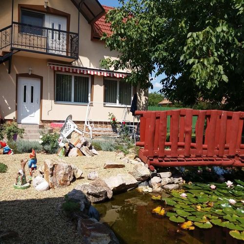 Györgyi Grill Garden Vendégház Nagykáta 3 Györgyi Grill Garden Vendégház Nagykáta