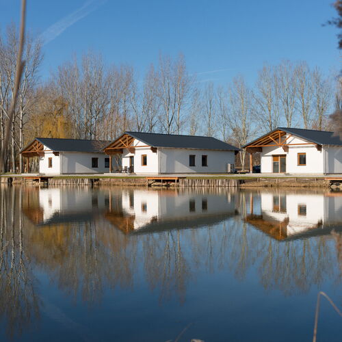 Haleszi Apartman Péteri 