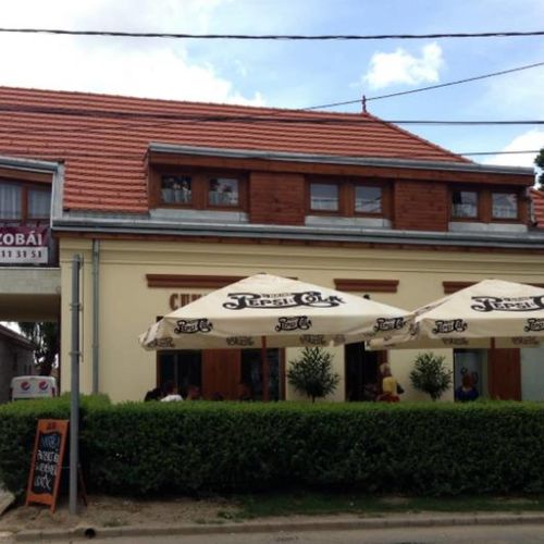 Fehérló Vendégház Karácsond 