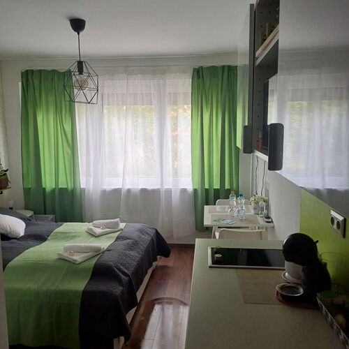 Vörösmarty Apartman Makó 