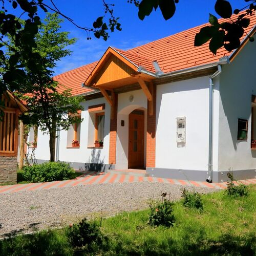 Hársfa Vendégház Ökopark Bükkösd 