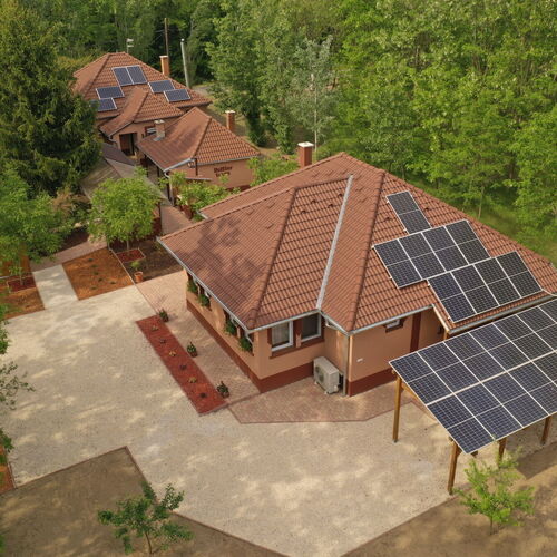 Bázis a hegyen Vendégház Dunaszentmiklós 