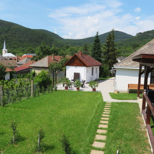 Hegyköz Vendégház Pusztafalu 