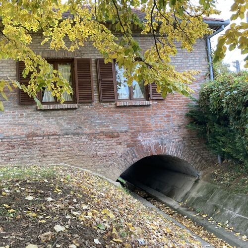 Híd-ház Alsónána 