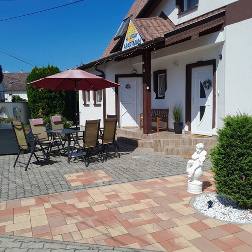 Vadászház Kávézó és Szálláshely Mezőtúr 