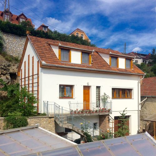 Holló Vendégház Eger 