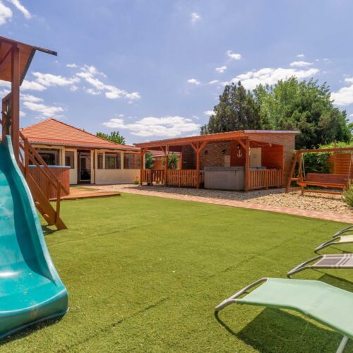 Horog Pihenőház Mezőtúr 