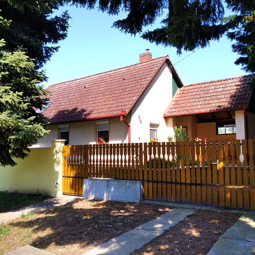 Százéves ház – Vérteskozma 48 Gánt 