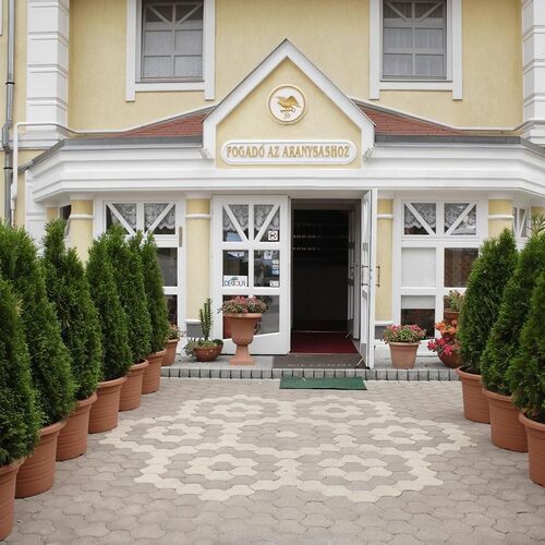 Fagyöngy Szállás Kozármisleny 