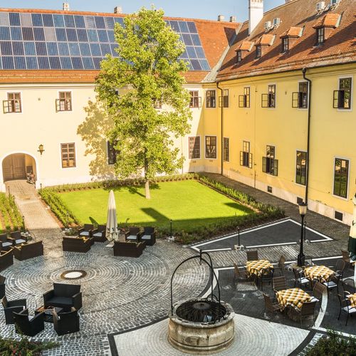 Hotel Klastrom Győr 