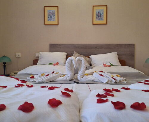 Hotel Unicornis Eger 