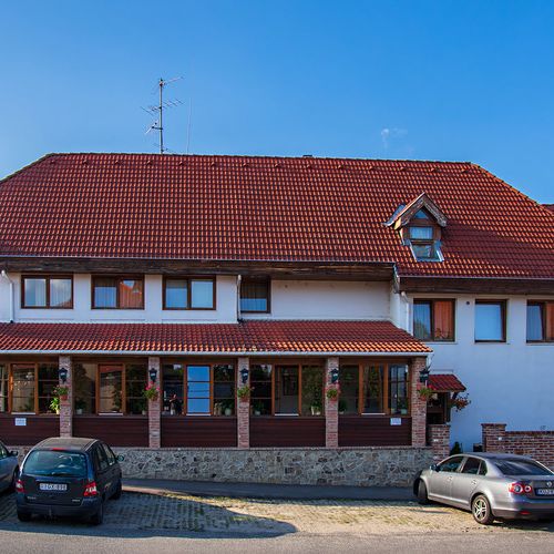 Il Gallo Nero - Fekete Kakas Étterem és Panzió Szombathely 