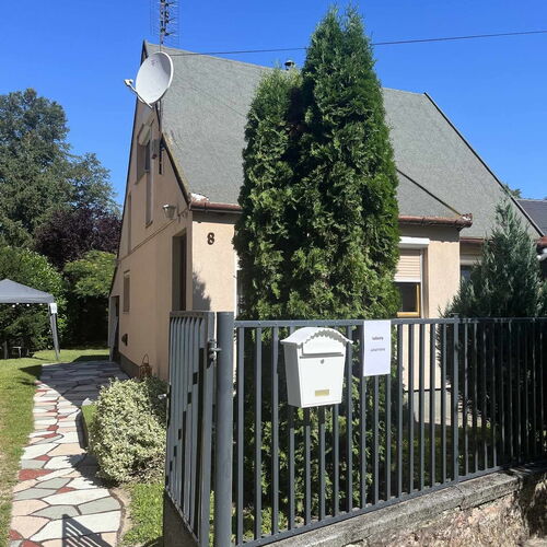 Infinity Apartman Tata 