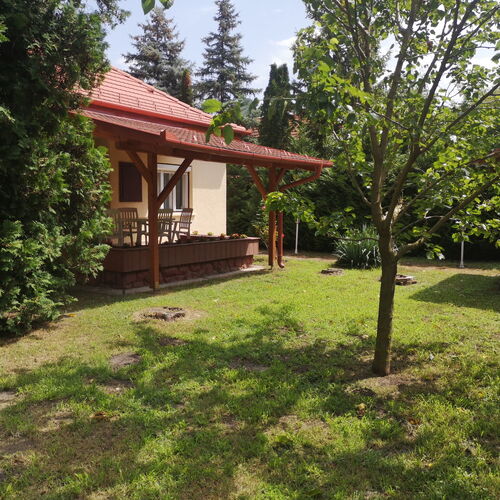 Júlia Vendégház*** Balatonkeresztúr 3 Júlia Vendégház*** Balatonkeresztúr