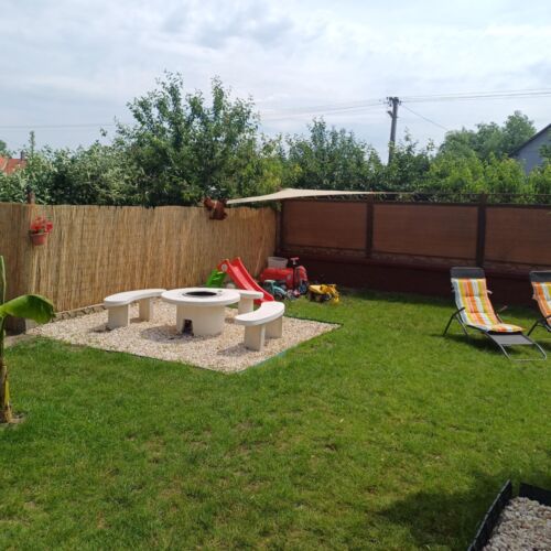 Julika Üdülőház Cserkeszőlő 