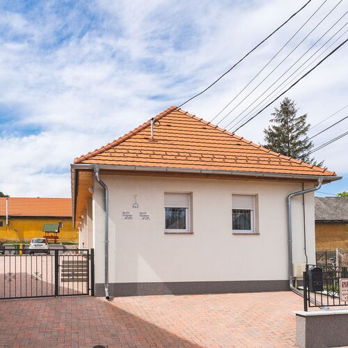 Kálvária Apartmanház Bodajk 