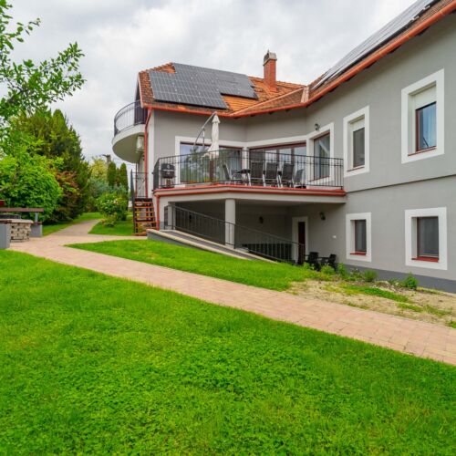Kamilla Villa Balatonkenese 