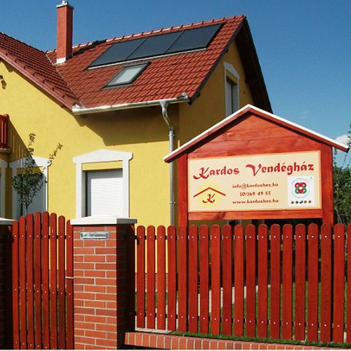 Kardos Vendégház Zsombó 