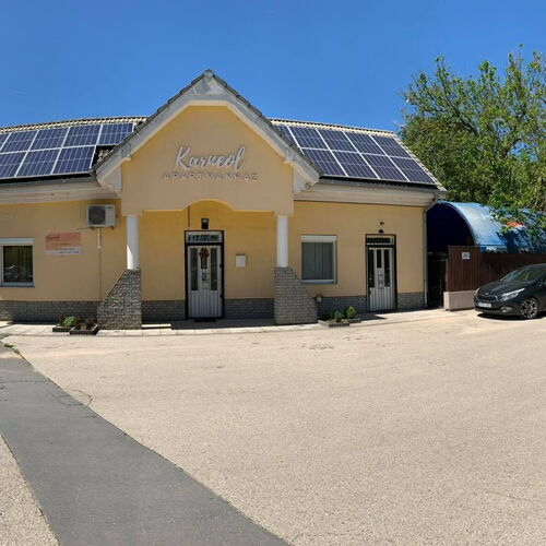 Karneol Apartmanház Cserkeszőlő 
