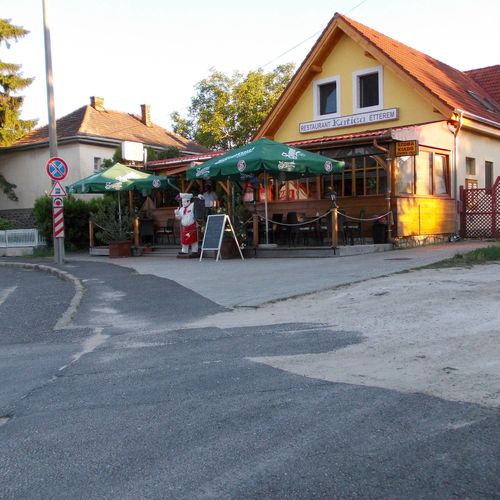 Nefelejcs Vendégház**** Hollókő 