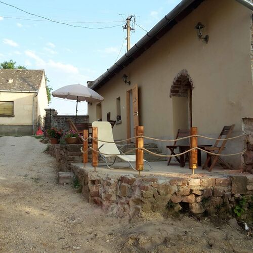 Keresztes Apartman és Vendégház Kővágóörs 