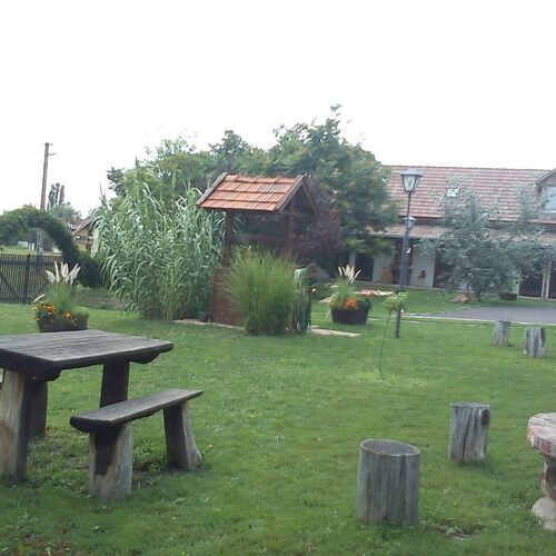 Kiad-lak apartmanok Abádszalók 