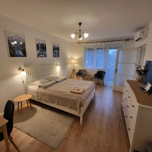 Kislakás Irinyi Esztergomban 