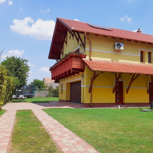 Fenyves Vendégház Bábolna 