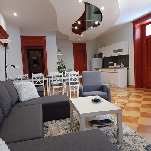 Kőkapu Apartmanház *** Bogács 