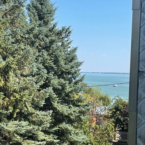 Nóra Vendégház Abádszalók 