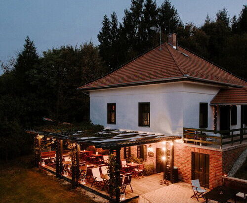 Kosbor Panzió Magyarszombatfa 