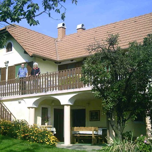 Kovács Apartman Alsópáhok 